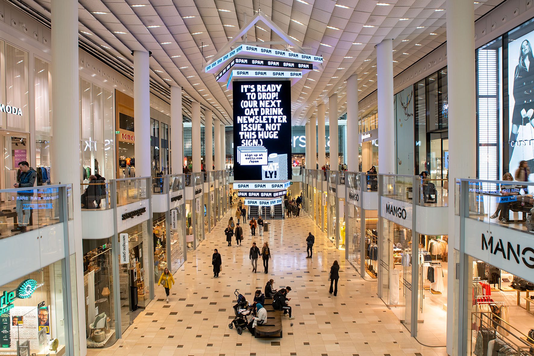 oatly_utrecht_hoog-catharijne_the-emerald_i