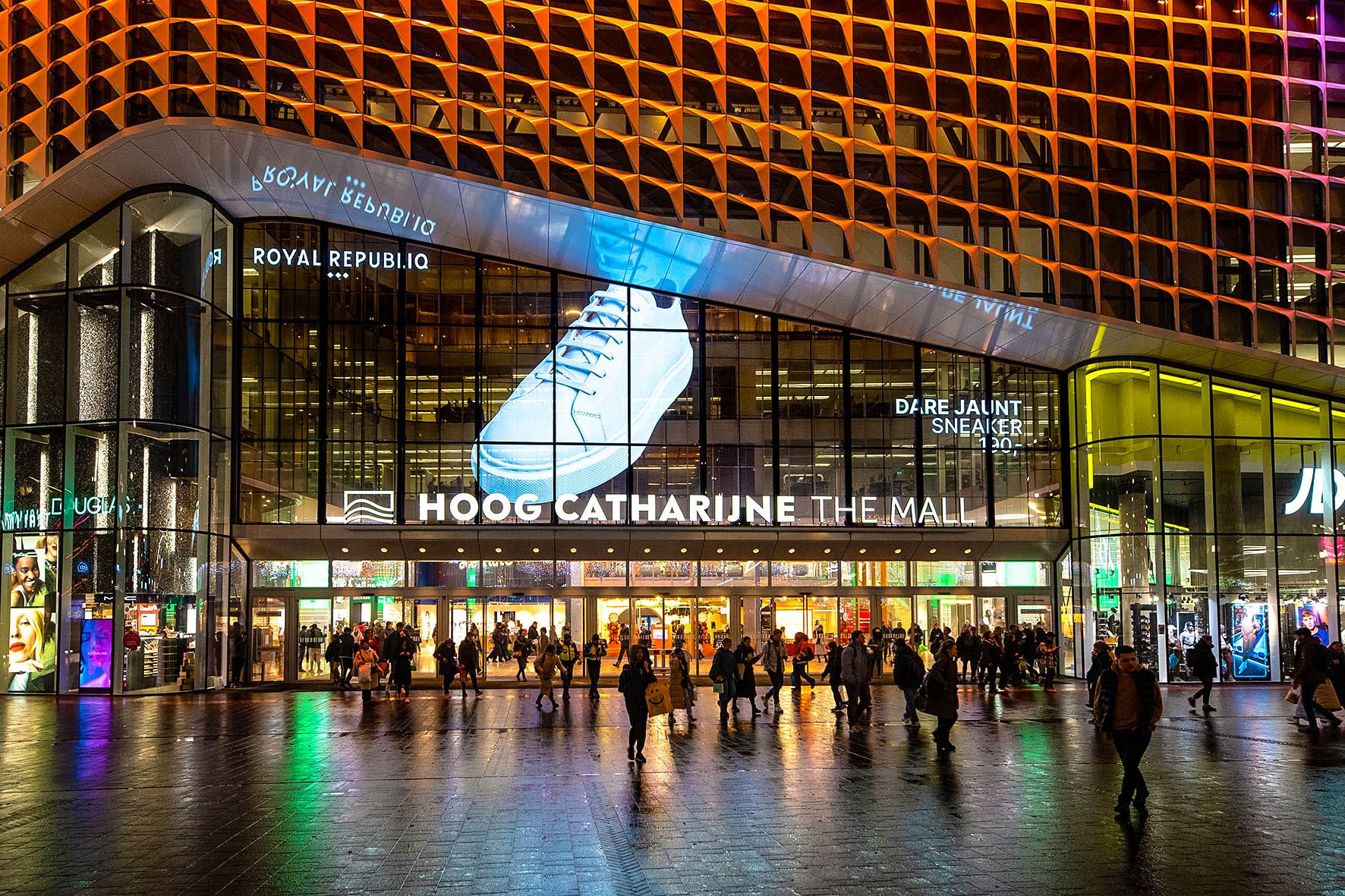royal-republic_utrecht_hoog-catharijne_neo_ii