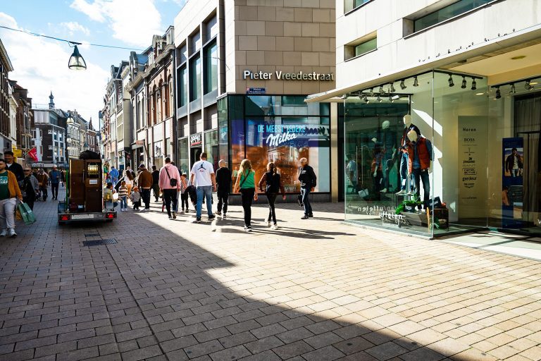 Heuvelstraat_Tilburg_Milka