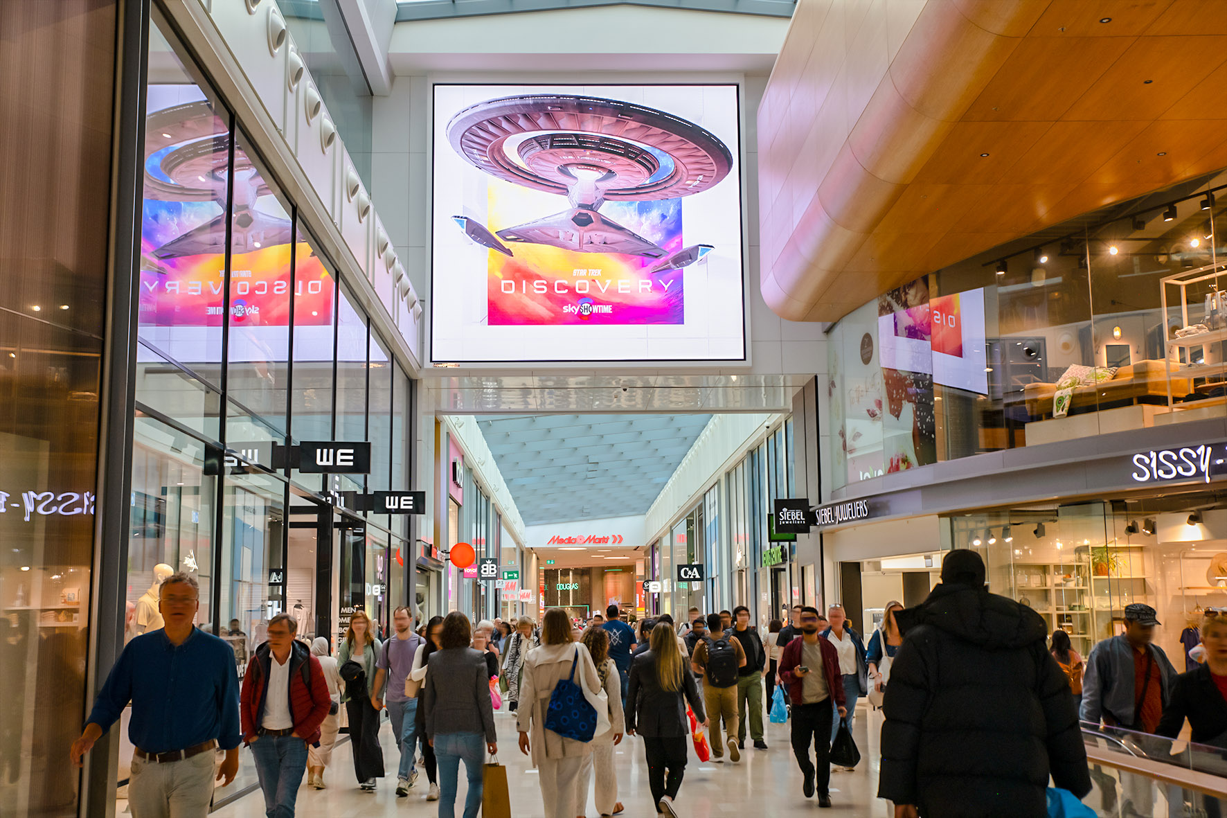 skyshowtime_utrecht_hoog-catharijne_north-mile_v