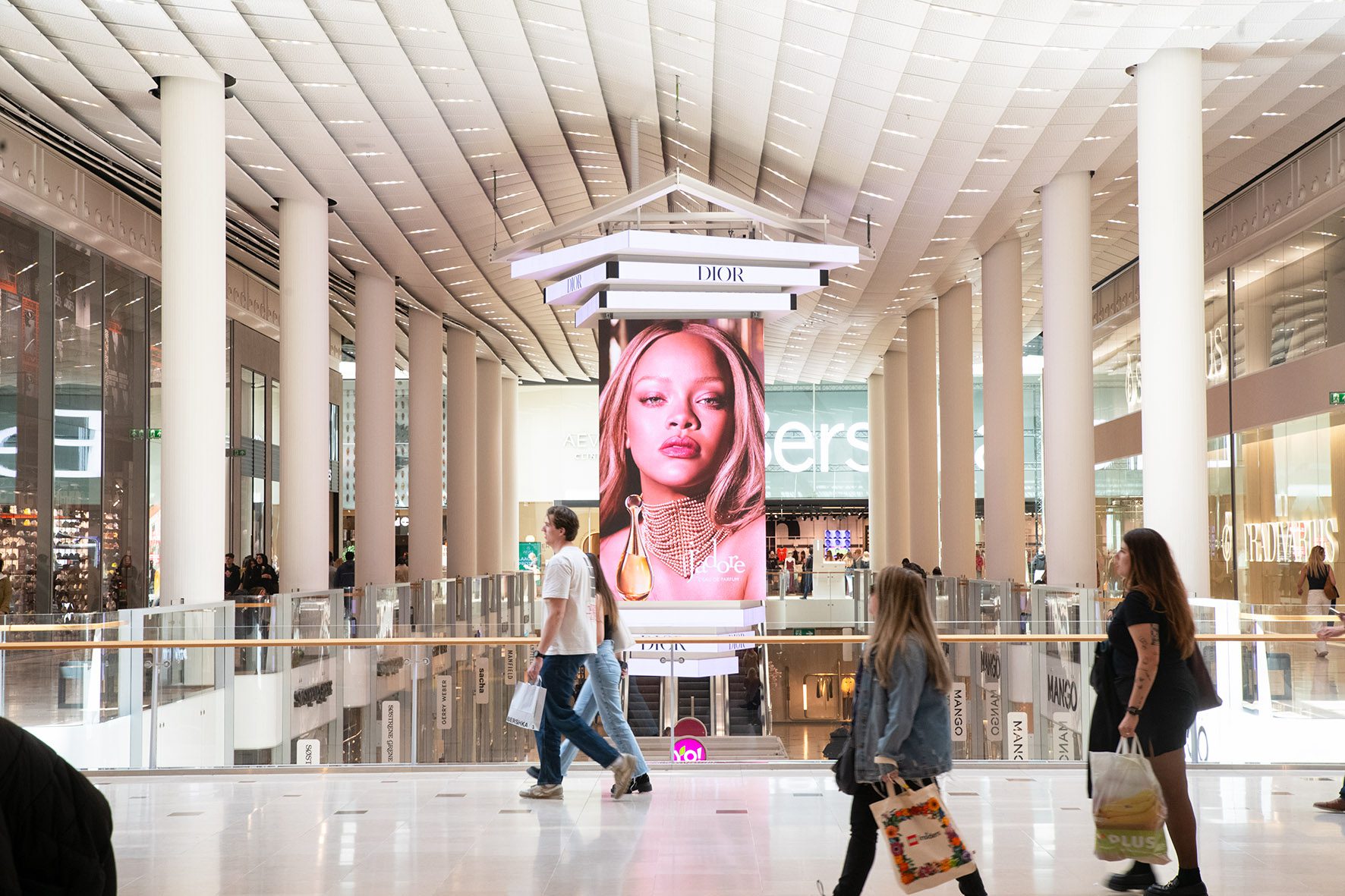 dior_utrecht_hoog-catherijne_the-emerald_0001
