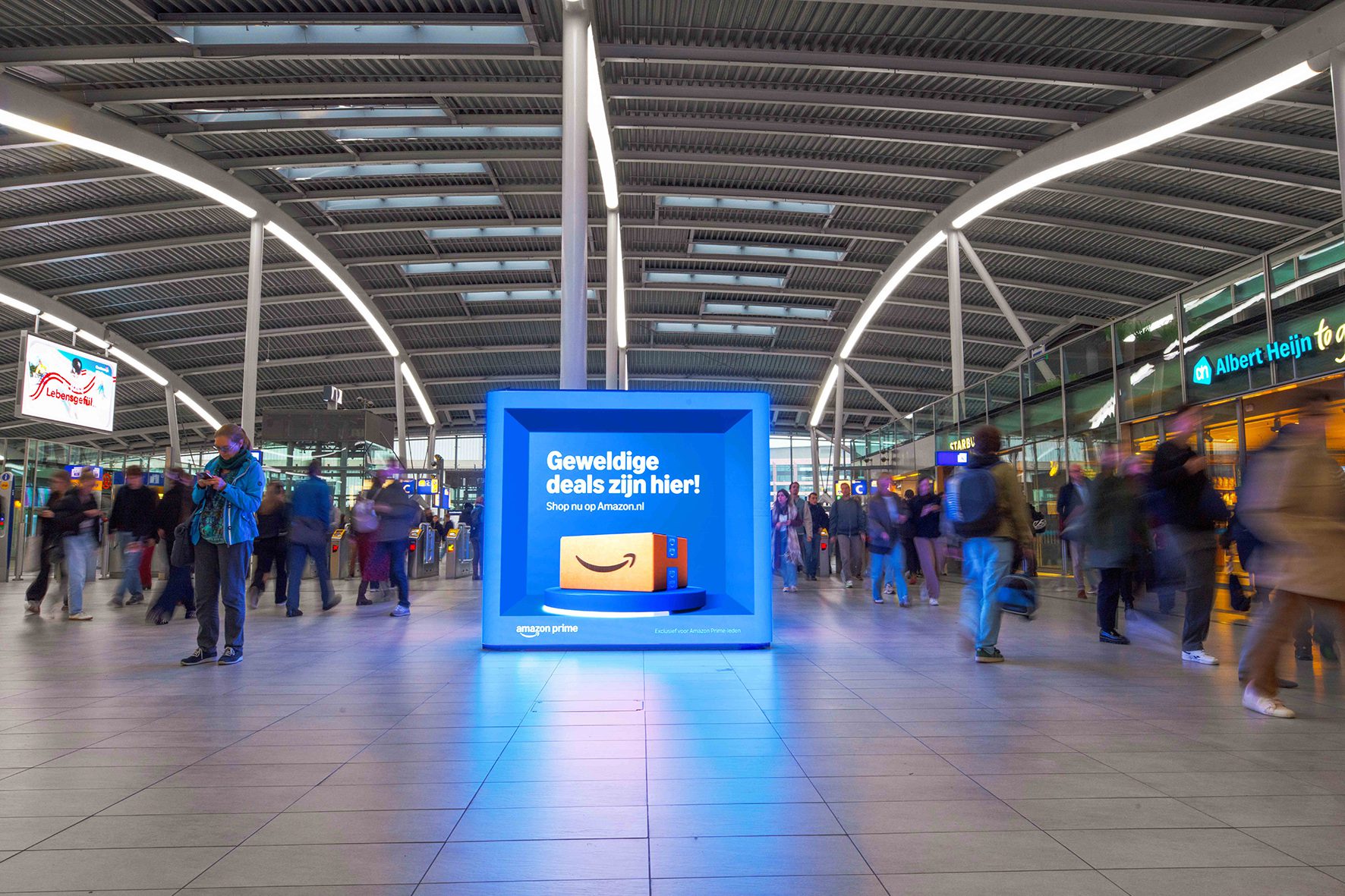 amazon_utrecht_utrecht-centraal_motion-cube_0001