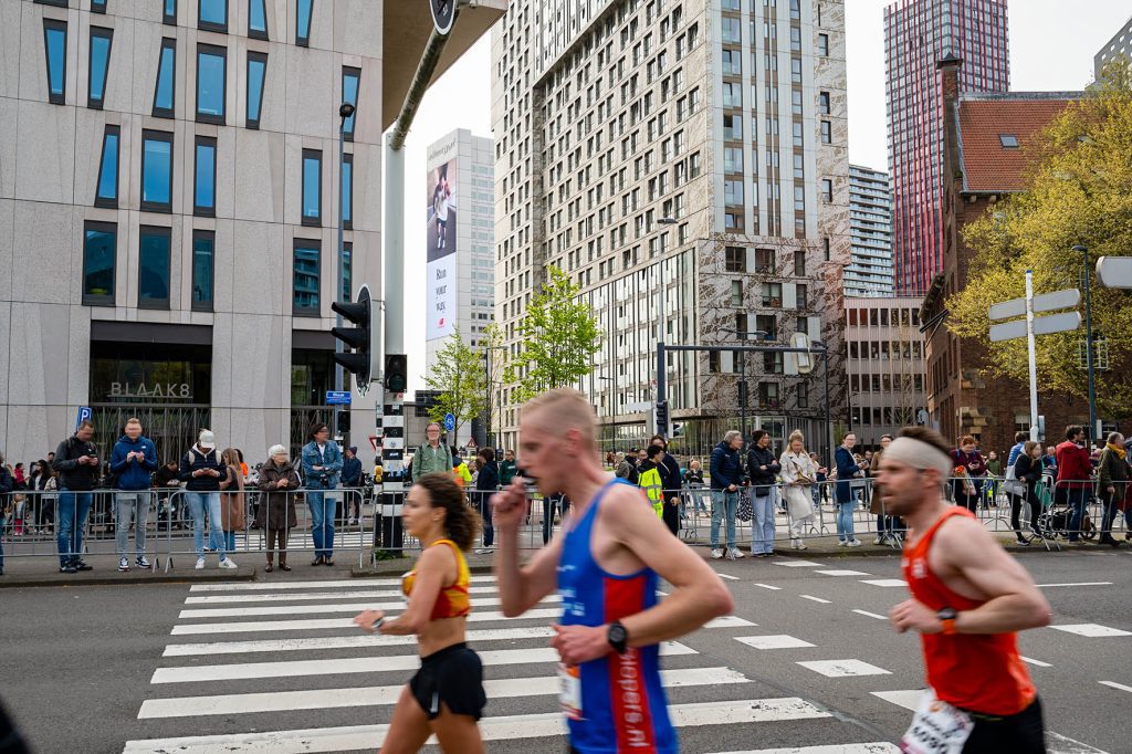 Buitenreclame Rotterdam marathon New Balance