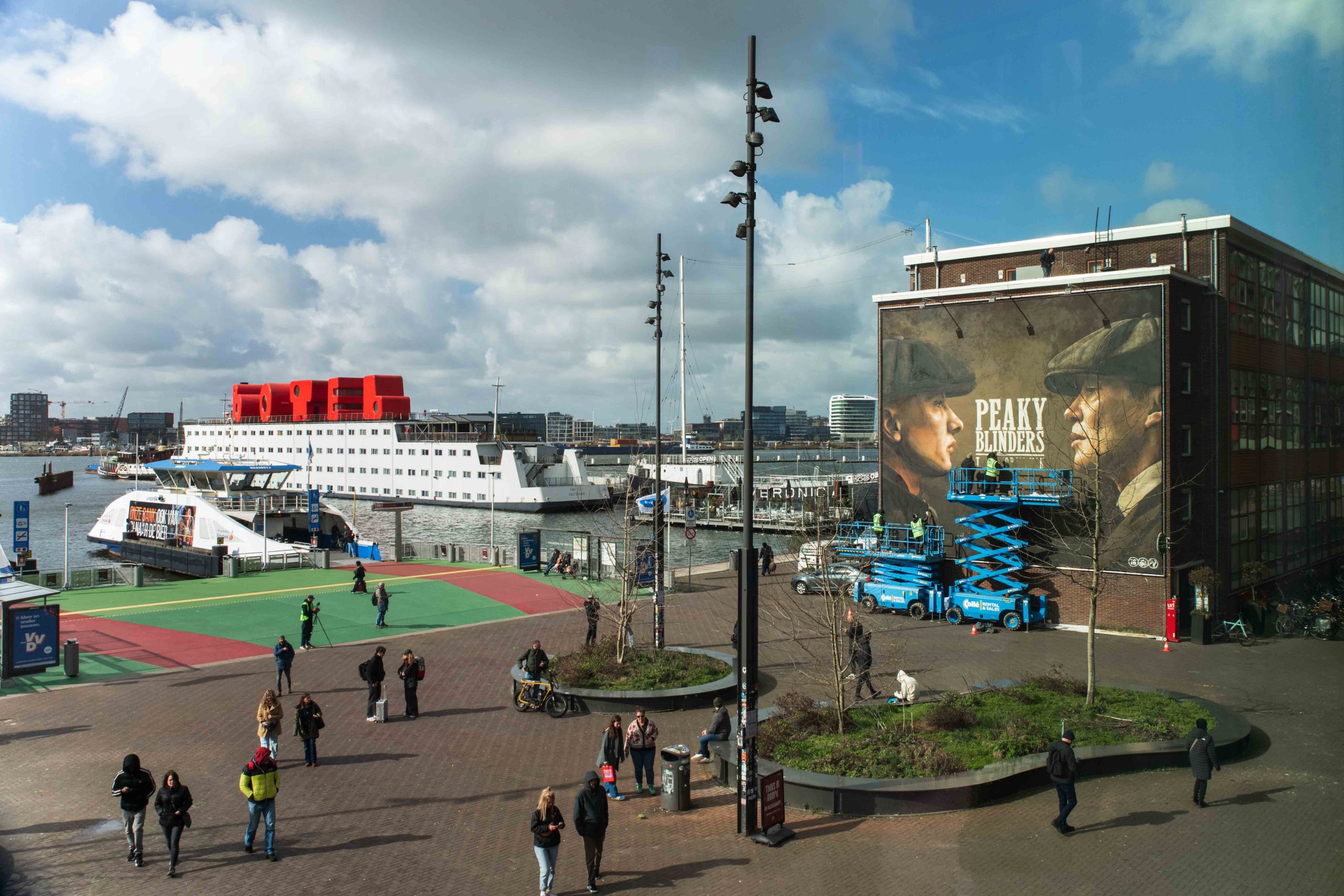 netflix_amsterdam_ndsm-kade_creative-canvas_0009-3